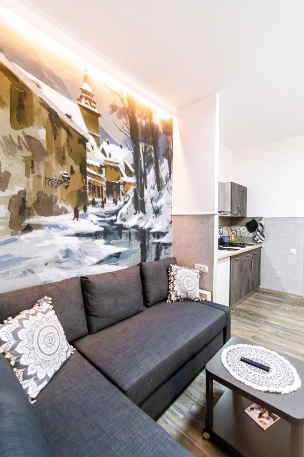 Okbrasov - Apartment & Studio In The Heart Of Old Town, Moments Away From The Black Church Buitenkant foto